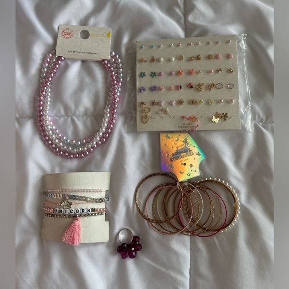 Colorful Jewelry Set with Pink and Gold Accents - Picture 1 of 6